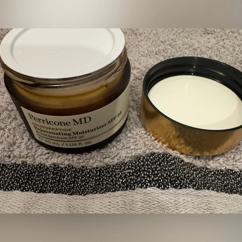 Perricone MD Essential Fx Acyl-Glutathione Rejuvenating Moisturizer 1 oz